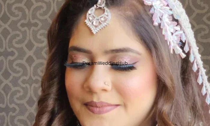 Afsana Salon  Academy